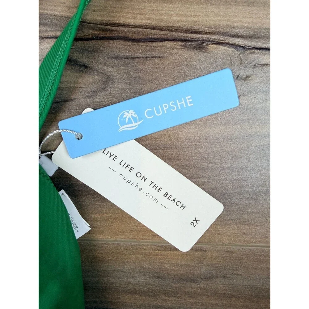 Cupshe Zoe Green Ruffle Crisscross Plus Size Bikini Top 2X 20W-22W